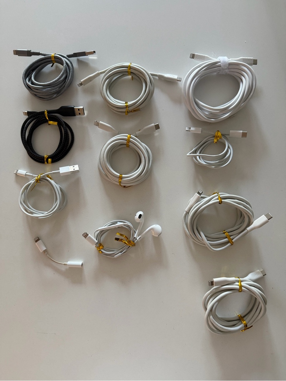Apple Lightning & USB-C Accessory Cable Lot in White and Black